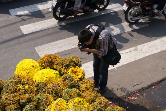 Đi bến Bình Đông rinh Tết về nhà